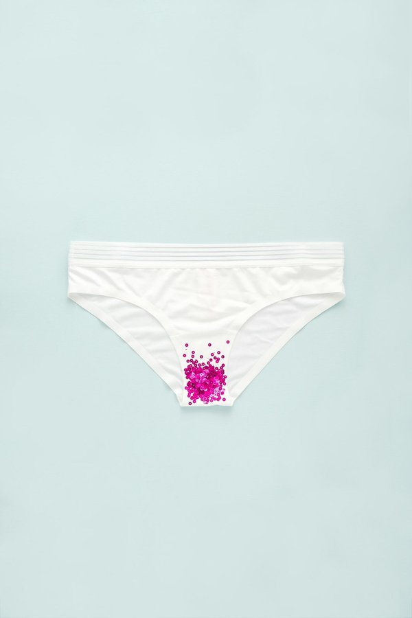 Réduisez votre empreinte carbone avec la culotte menstruelle écologique